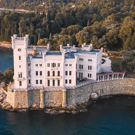 Appartement Mansarda Piazza Venezia