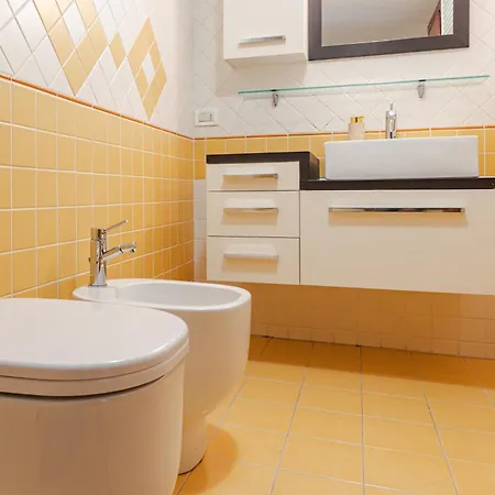 Апартаменты Mansarda Piazza Venezia *