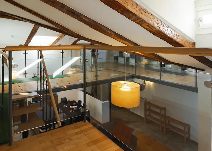 شقة Mansarda Piazza Venezia ترييستي