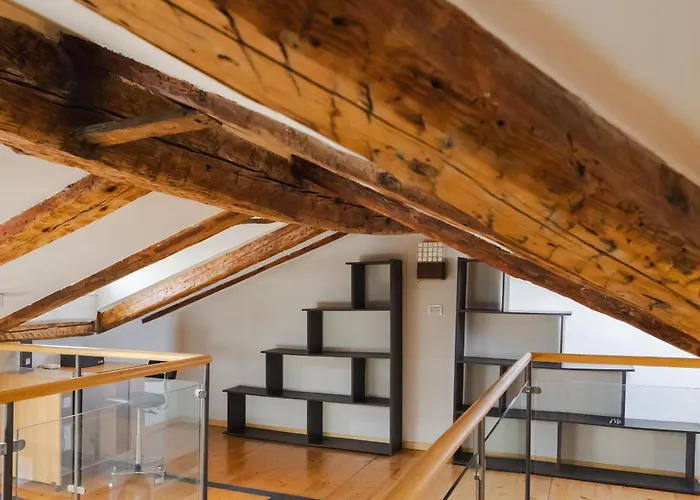 Mansarda Piazza Venezia Trieste